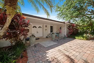 10740 SW 74th Ct, Pinecrest, FL 33156 - Photo 3