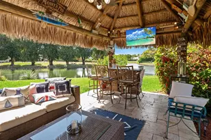 10740 SW 74th Ct, Pinecrest, FL 33156 - Photo 17