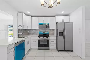 7505 NW 58th St, Tamarac, FL 33321 - Photo 11
