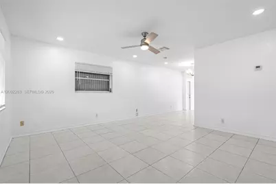 7505 NW 58th St, Tamarac, FL 33321 - Photo 5
