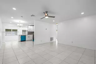 7505 NW 58th St, Tamarac, FL 33321 - Photo 9
