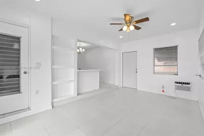 7505 NW 58th St, Tamarac, FL 33321 - Photo 15
