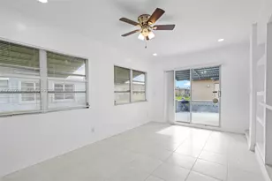 7505 NW 58th St, Tamarac, FL 33321 - Photo 13