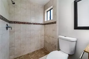 11310 SW 189th St, Miami, FL 33157 - Photo 13