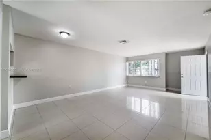 11310 SW 189th St, Miami, FL 33157 - Photo 15