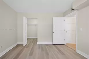 4025 W McNab Rd, Pompano Beach, FL 33069 - Photo 13
