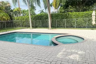 1115 Camellia Cir, Weston, FL 33326 - Photo 33