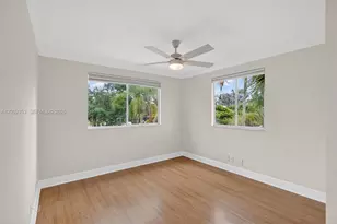 1115 Camellia Cir, Weston, FL 33326 - Photo 23
