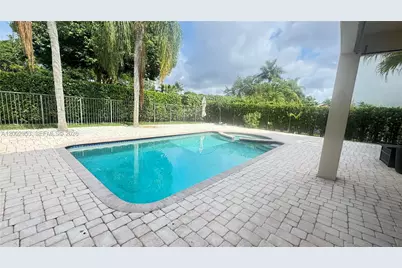 1115 Camellia Cir, Weston, FL 33326 - Photo 33