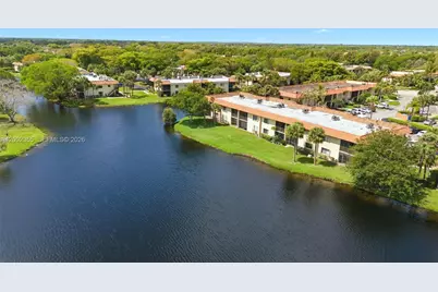 390 Lakeview Dr #102, Weston, FL 33326 - Photo 35