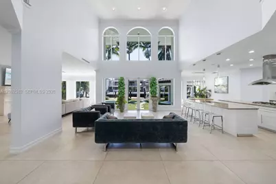 2614 Castilla Isle, Fort Lauderdale, FL 33301 - Photo 17