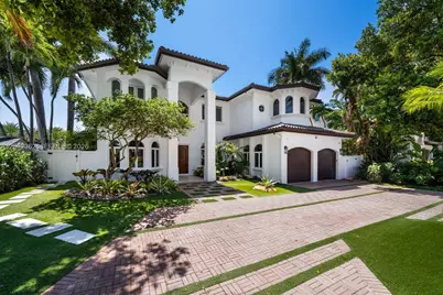 2614 Castilla Isle, Fort Lauderdale, FL 33301 - Photo 9