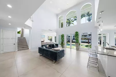 2614 Castilla Isle, Fort Lauderdale, FL 33301 - Photo 19