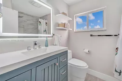 9212 NW 81st Pl, Tamarac, FL 33321 - Photo 17