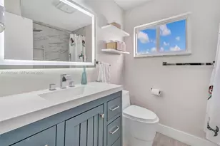 9212 NW 81st Pl, Tamarac, FL 33321 - Photo 17