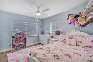 9212 NW 81st Pl, Tamarac, FL 33321 - Photo 15