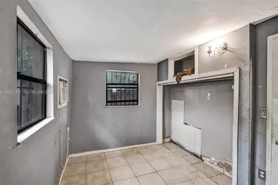 836 NW 101st St, Miami, FL 33150 - Photo 39