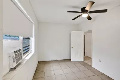 836 NW 101st St, Miami, FL 33150 - Photo 21