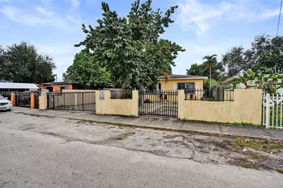 836 NW 101st St, Miami, FL 33150 - Photo 51