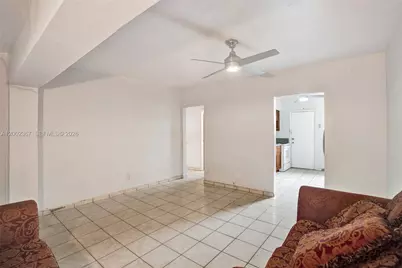 836 NW 101st St, Miami, FL 33150 - Photo 9