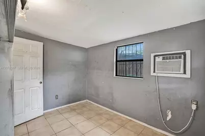 836 NW 101st St, Miami, FL 33150 - Photo 41