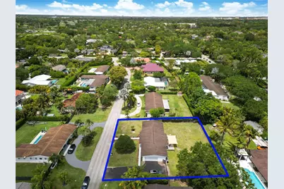 11705 SW 97th Ct, Miami, FL 33176 - Photo 25