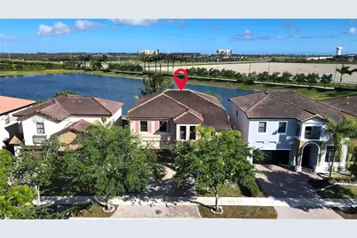 685 SE 37th Pl, Homestead, FL 33033 - Photo 1