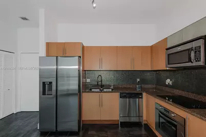 300 S Biscayne Blvd #PH-3903, Miami, FL 33131 - Photo 11