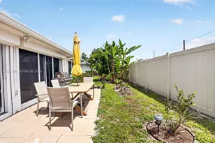 10982 S Greentrail Dr S, Boynton Beach, FL 33436 - Photo 37