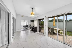 10982 S Greentrail Dr S, Boynton Beach, FL 33436 - Photo 13