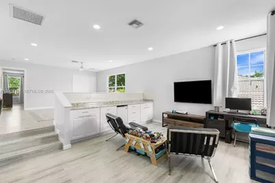 7476 Brunswick Cir, Boynton Beach, FL 33472 - Photo 33
