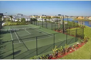 10911 NW 79th St, Doral, FL 33178 - Photo 23