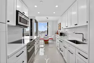 3000 Island Blvd, Aventura, FL 33160 - Photo 15