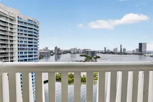 3000 Island Blvd, Aventura, FL 33160 - Photo 39