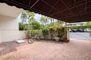 77 Crandon Blvd, Key Biscayne, FL 33149 - Photo 27