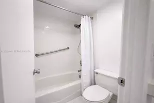77 Crandon Blvd, Key Biscayne, FL 33149 - Photo 23