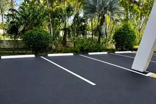 77 Crandon Blvd, Key Biscayne, FL 33149 - Photo 13