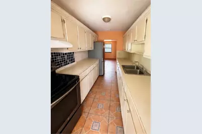185 NW 82nd St #1, Miami, FL 33150 - Photo 1