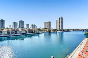 2999 Point E Dr, Aventura, FL 33160 - Photo 27