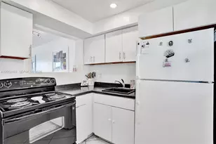 2999 Point E Dr, Aventura, FL 33160 - Photo 9