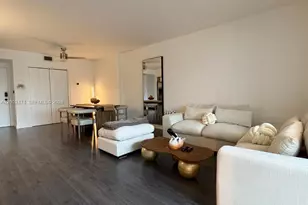 4200 Hillcrest Dr, Hollywood, FL 33021 - Photo 9