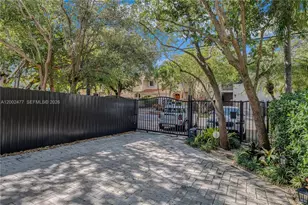 3141 Day Ave, Miami, FL 33133 - Photo 3