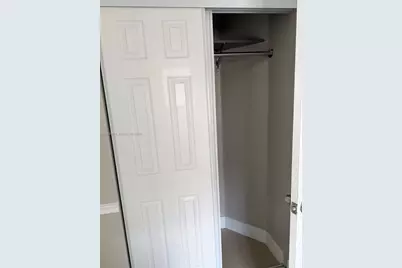 17501 SW 142nd Ct, Miami, FL 33177 - Photo 5