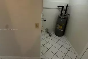 821 SW 2nd St, Florida City, FL 33034 - Photo 13