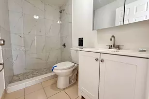 541 E 38th St, Hialeah, FL 33013 - Photo 9