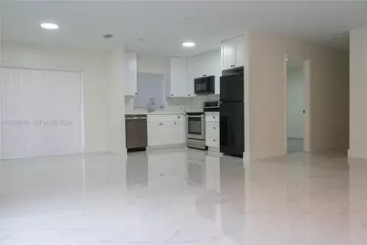 5400 NW 18th St #3N, Lauderhill, FL 33313 - Photo 9