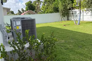 831 SE 9th Ave, Hialeah, FL 33010 - Photo 5