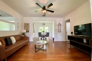 4619 SW 10th St, Miami, FL 33134 - Photo 9