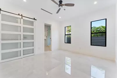 1122 NE 10th Ave #B, Fort Lauderdale, FL 33304 - Photo 23