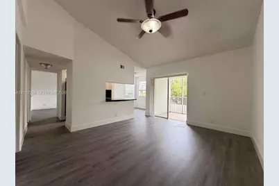 5760 Rock Island Rd #330, Tamarac, FL 33319 - Photo 5